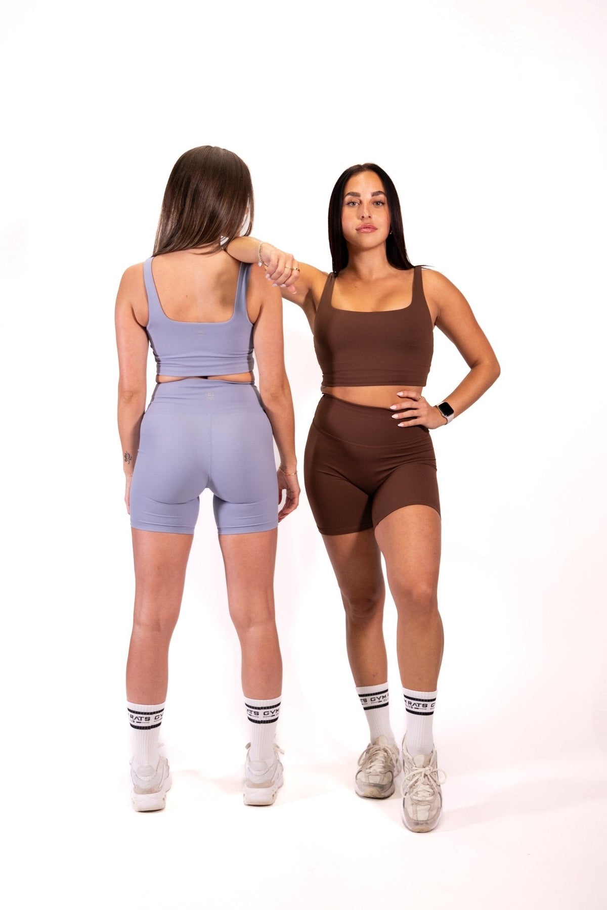 Gymratsclub Oasis Shorts Leggings for women, featuring comfortable activewear with a stretchy fit and stylish design.