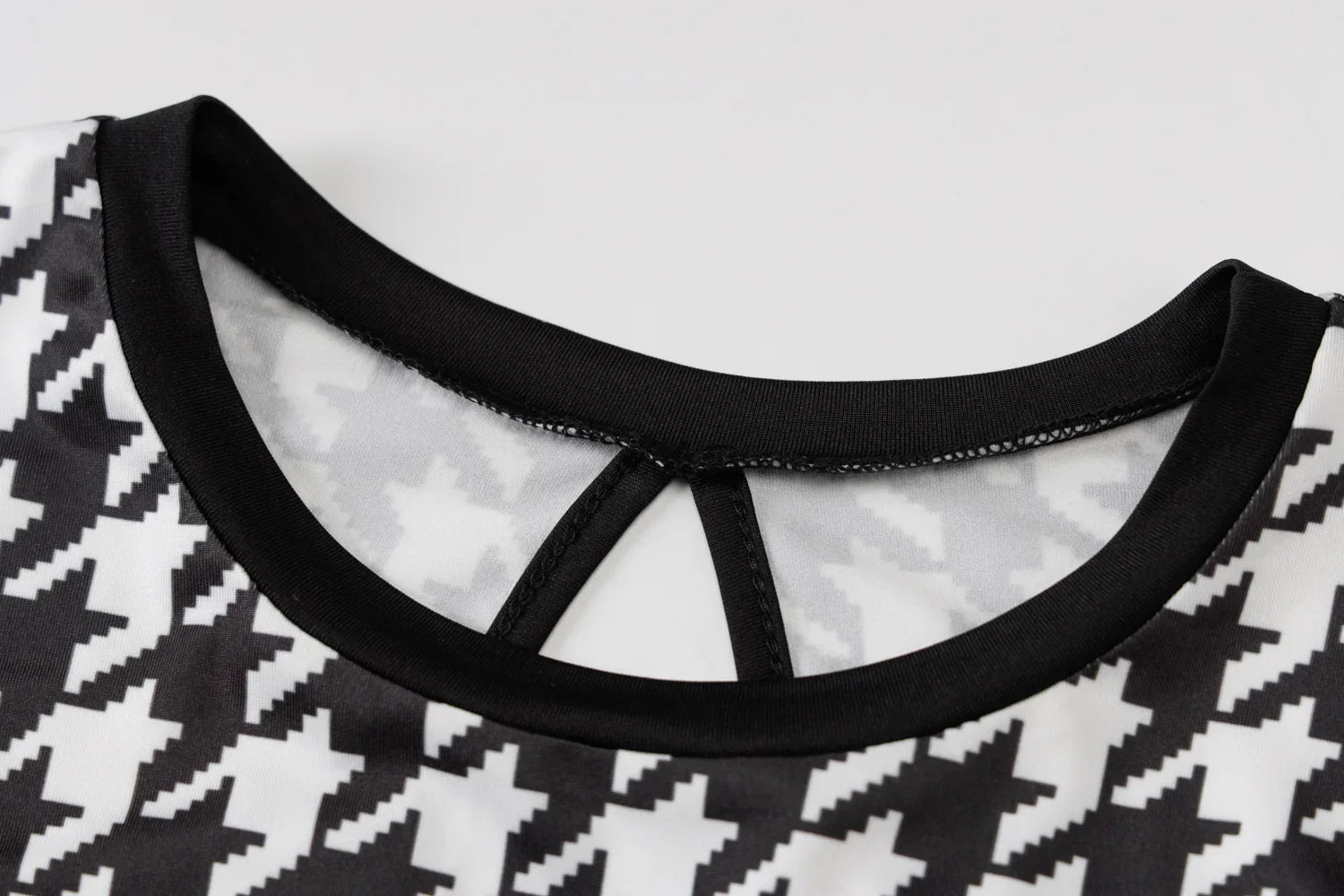 Houndstooth Long-Sleeve Cutout Bodycon Dress