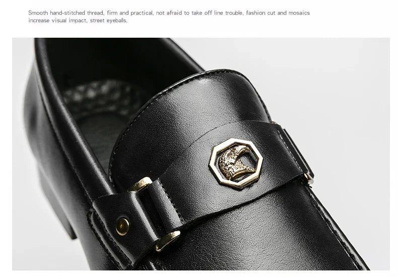 Men's slip-on formal shoes in black leather with a round toe, featuring a gold metal buckle detail.