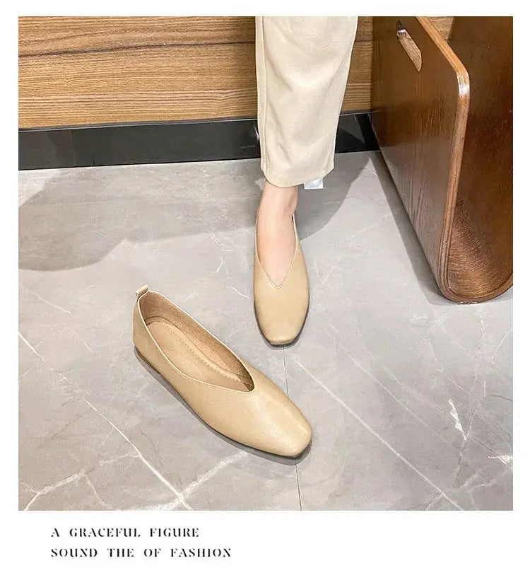 TrenLux Wear Women's Round-Toe Leather Loafer Flats — Versatile Slip-On Casual Shoes TrenLux Wear