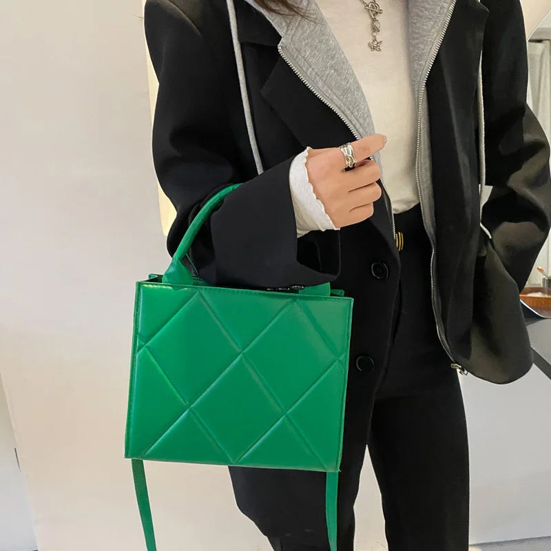 TrenLux Wear Women's Large Capacity Plaid Casual Fashion Handbag TrenLux Wear