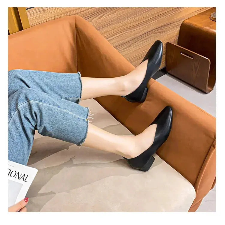 TrenLux Wear Women's Round-Toe Leather Loafer Flats — Versatile Slip-On Casual Shoes TrenLux Wear