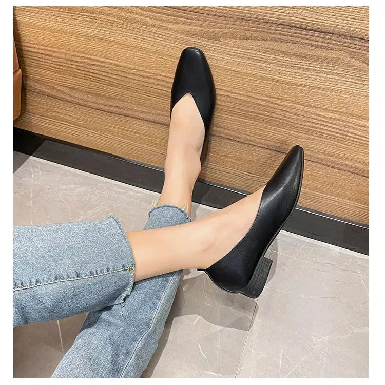 TrenLux Wear Women's Round-Toe Leather Loafer Flats — Versatile Slip-On Casual Shoes TrenLux Wear