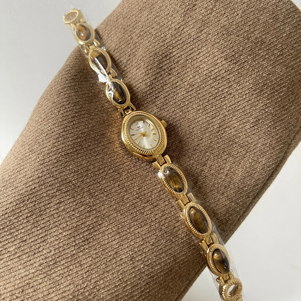 TrendLux Women's Luxury Jade Green Jewelry Bracelet Quartz Dress Wristwatch