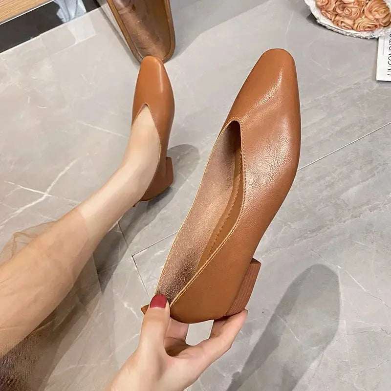 TrenLux Wear Women's Round-Toe Leather Loafer Flats — Versatile Slip-On Casual Shoes TrenLux Wear