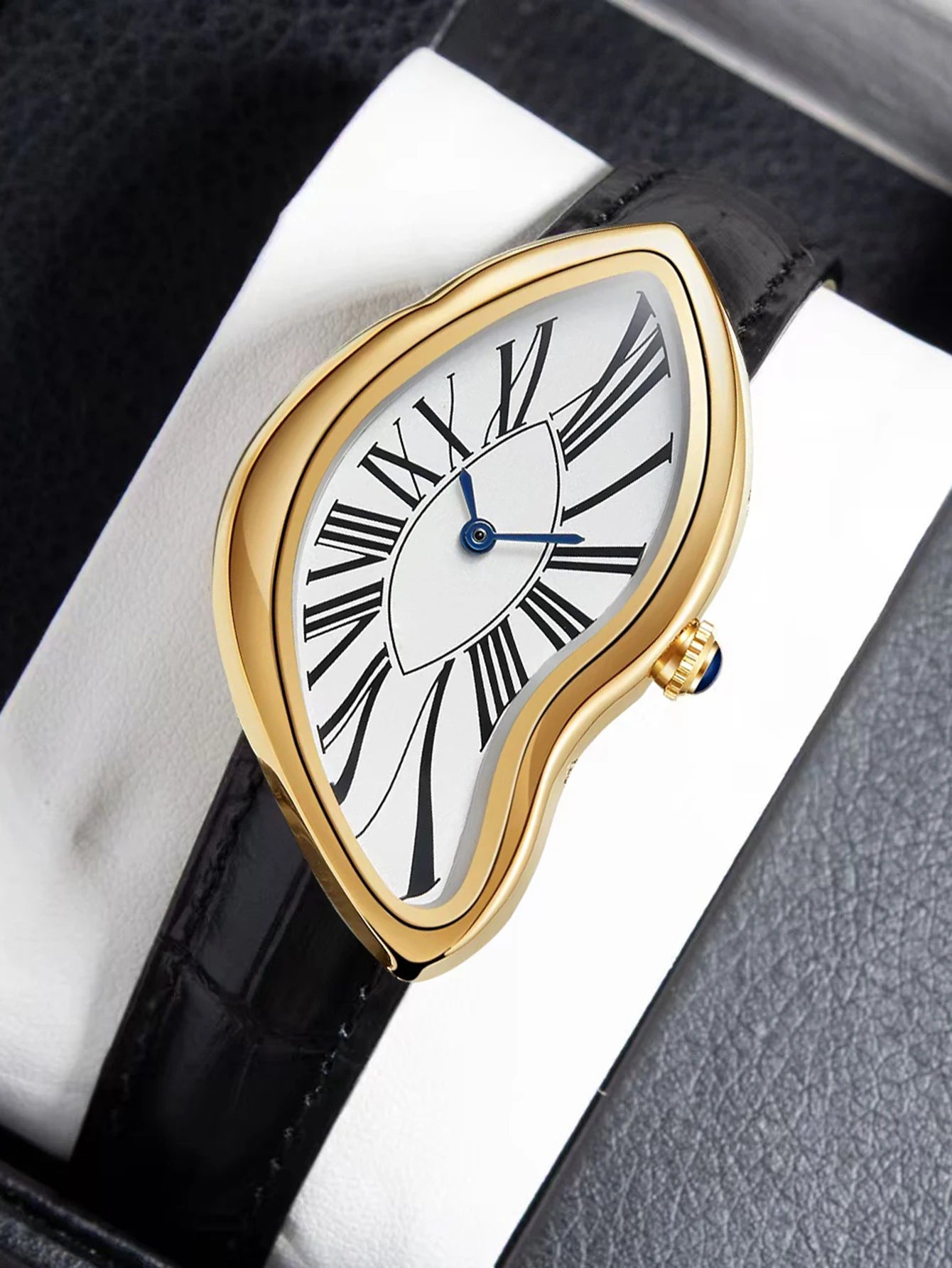 TrendLux Women's Retro Y2K Irregular Creative Alloy Case Leather Strap Quartz Watch