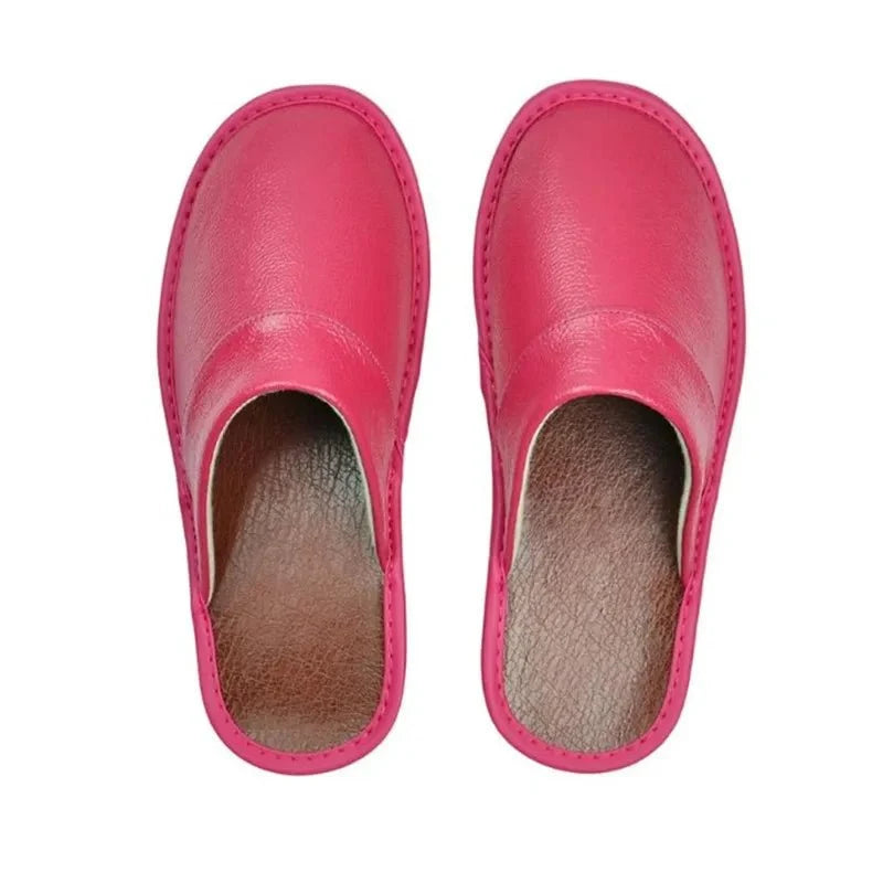 Men's and women's genuine leather indoor slippers from TrendLux Wear, soft flat house shoes in EU sizes 35–44.