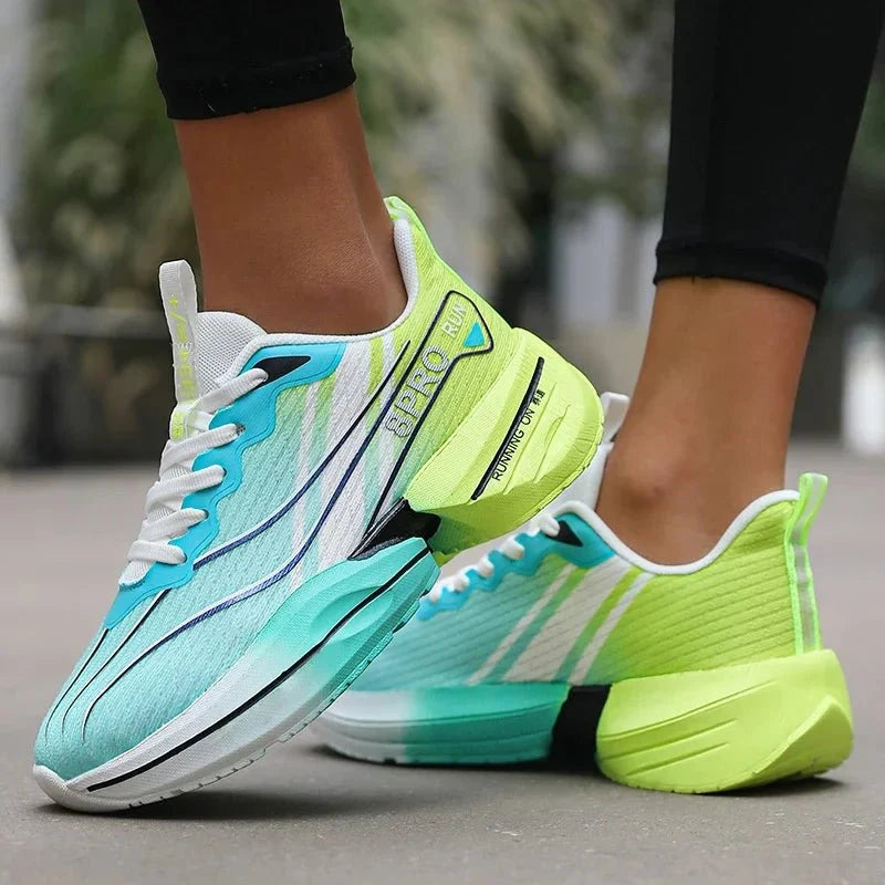 Men's TrendLux Wear carbon plate athletic shoes with breathable mesh, soft sole for tennis and running, stylish sports sneakers.