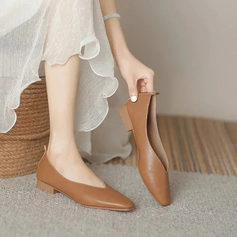 TrenLux Wear Women's Round-Toe Leather Loafer Flats — Versatile Slip-On Casual Shoes TrenLux Wear
