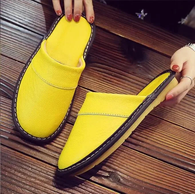 TrendLux Wear men's and women's leather indoor slippers with non-slip soles, unisex sizes EU 35–46, comfortable house slides.