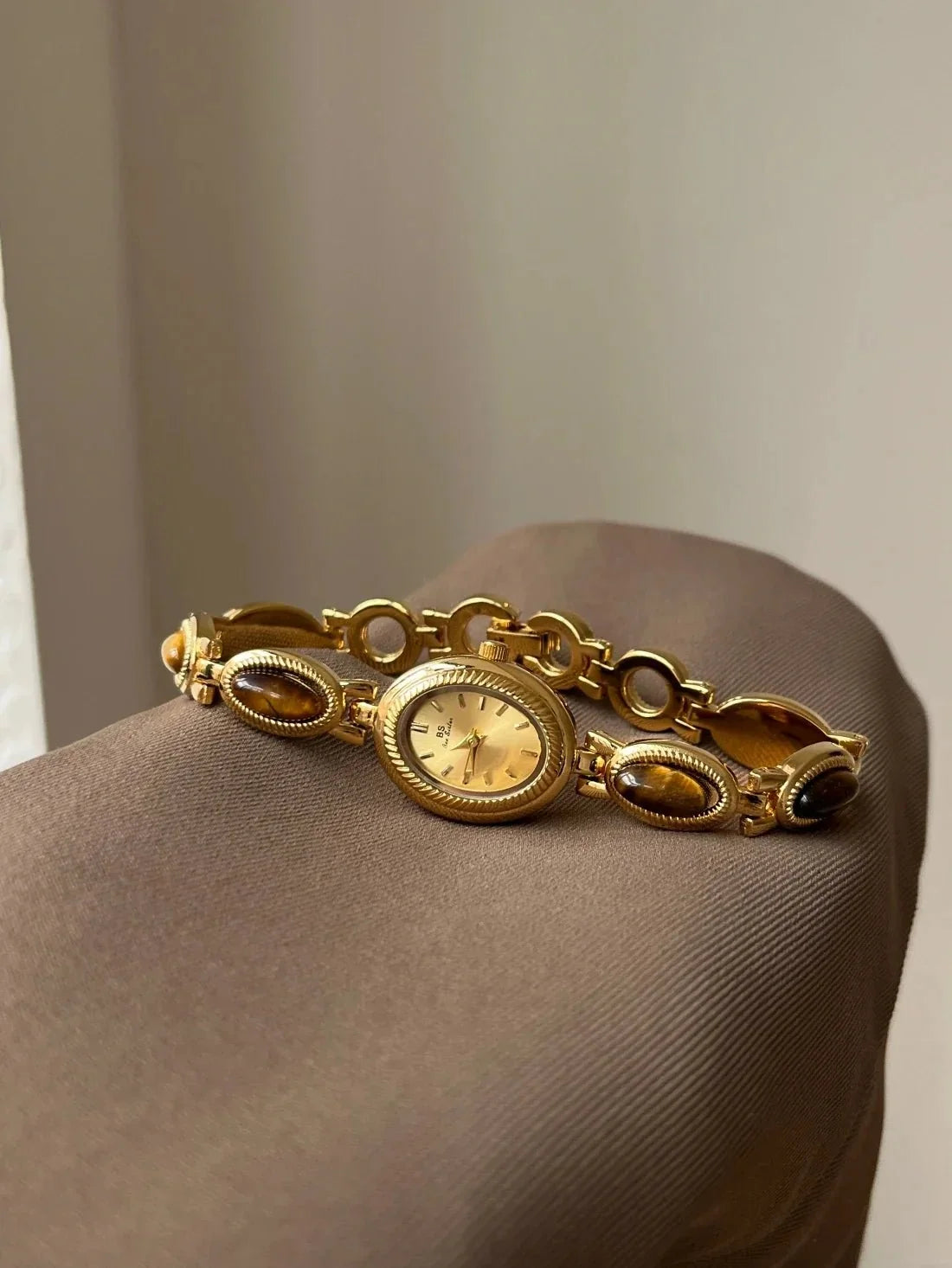 Women's luxury jade green quartz wristwatch by TrendLux Wear featuring a stylish jewelry bracelet design.