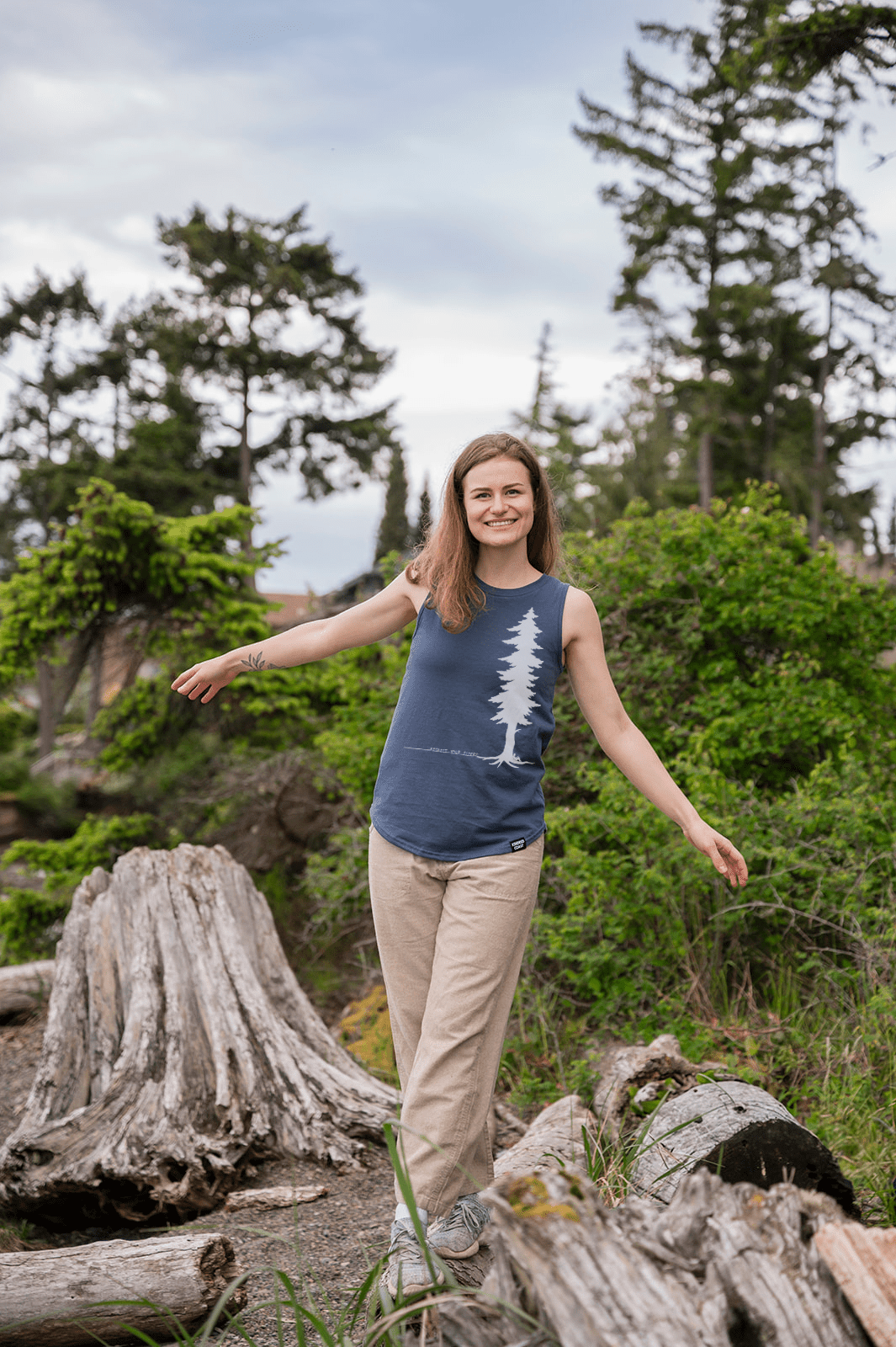Women's relaxed organic cotton tank top from KINDRED COAST in slate with sleeveless design.